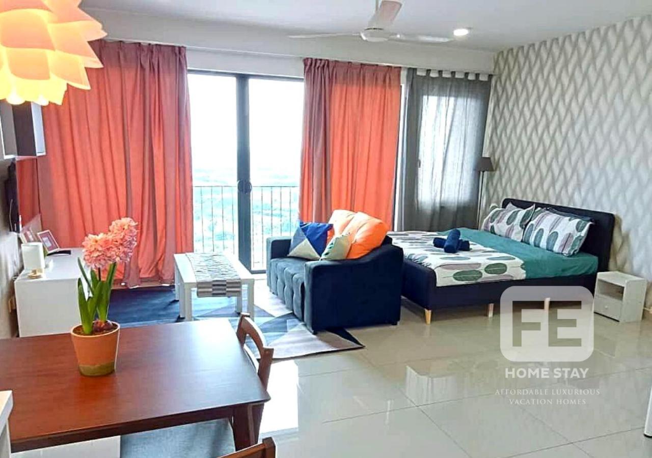 Netflix Wifi Trefoil Homestay Setia Alam Sacc Homestay Fe Shah Alam Buitenkant foto