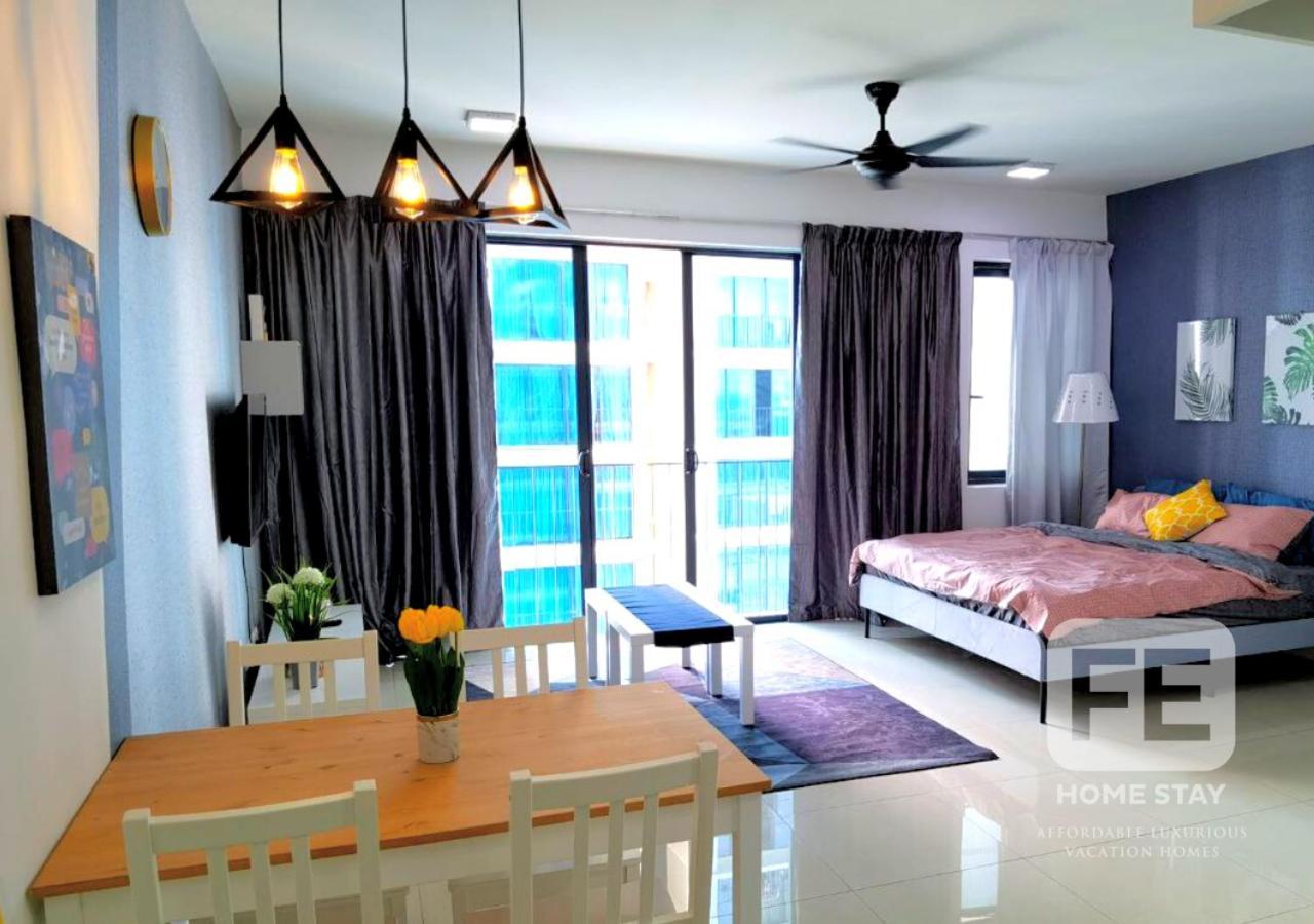 Netflix Wifi Trefoil Homestay Setia Alam Sacc Homestay Fe Shah Alam Buitenkant foto