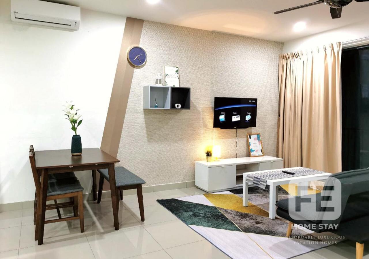 Netflix Wifi Trefoil Homestay Setia Alam Sacc Homestay Fe Shah Alam Buitenkant foto