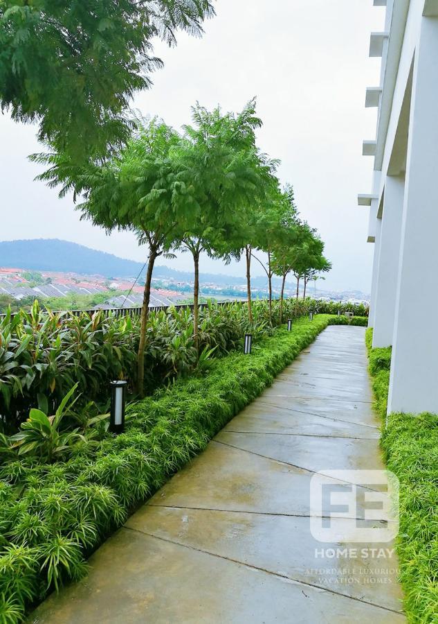 Netflix Wifi Trefoil Homestay Setia Alam Sacc Homestay Fe Shah Alam Buitenkant foto